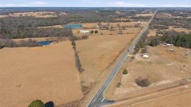 a view of a house with sitting area