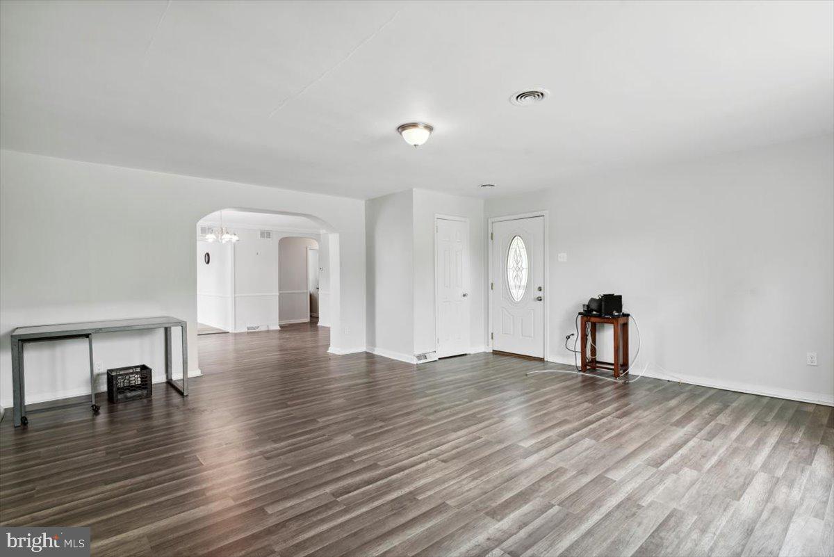 101 Valley View Road Norristown, PA 19401 - Photo 12 of 24