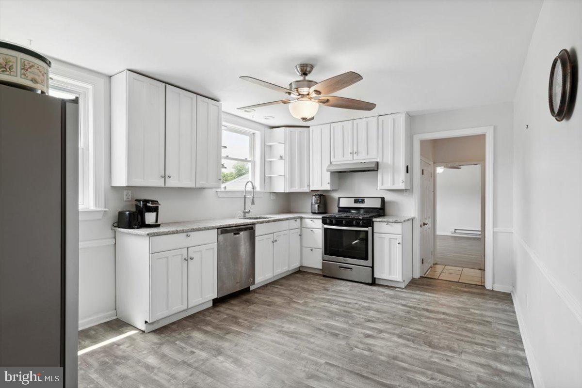 101 Valley View Road Norristown, PA 19401 - Photo 3 of 24