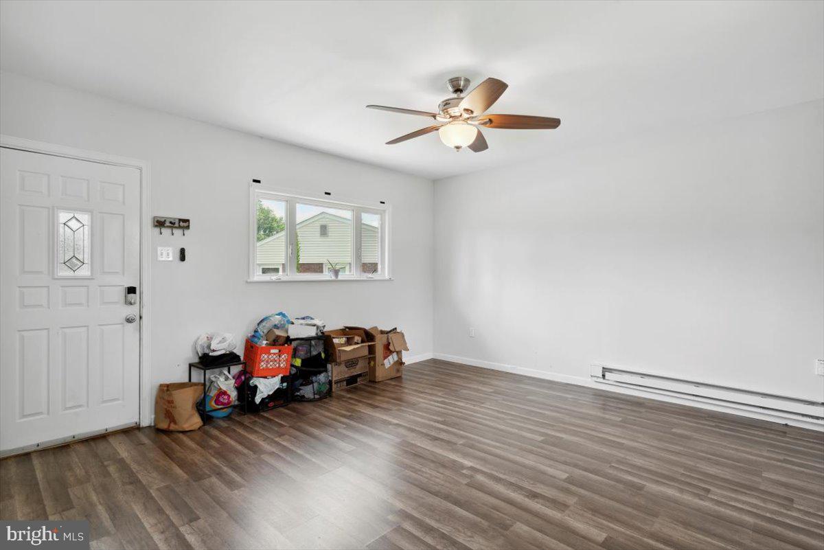 101 Valley View Road Norristown, PA 19401 - Photo 7 of 24