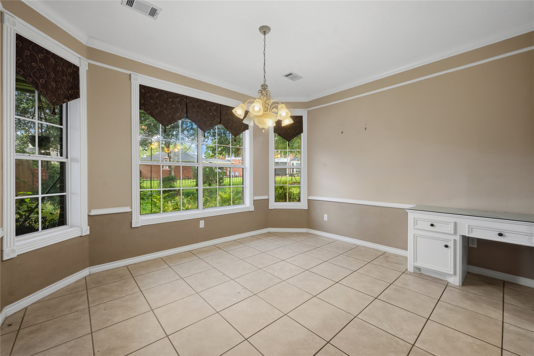 319 Palais Verde Road Montgomery, TX 77356 - Photo 16 of 40 Gallery Image 16
