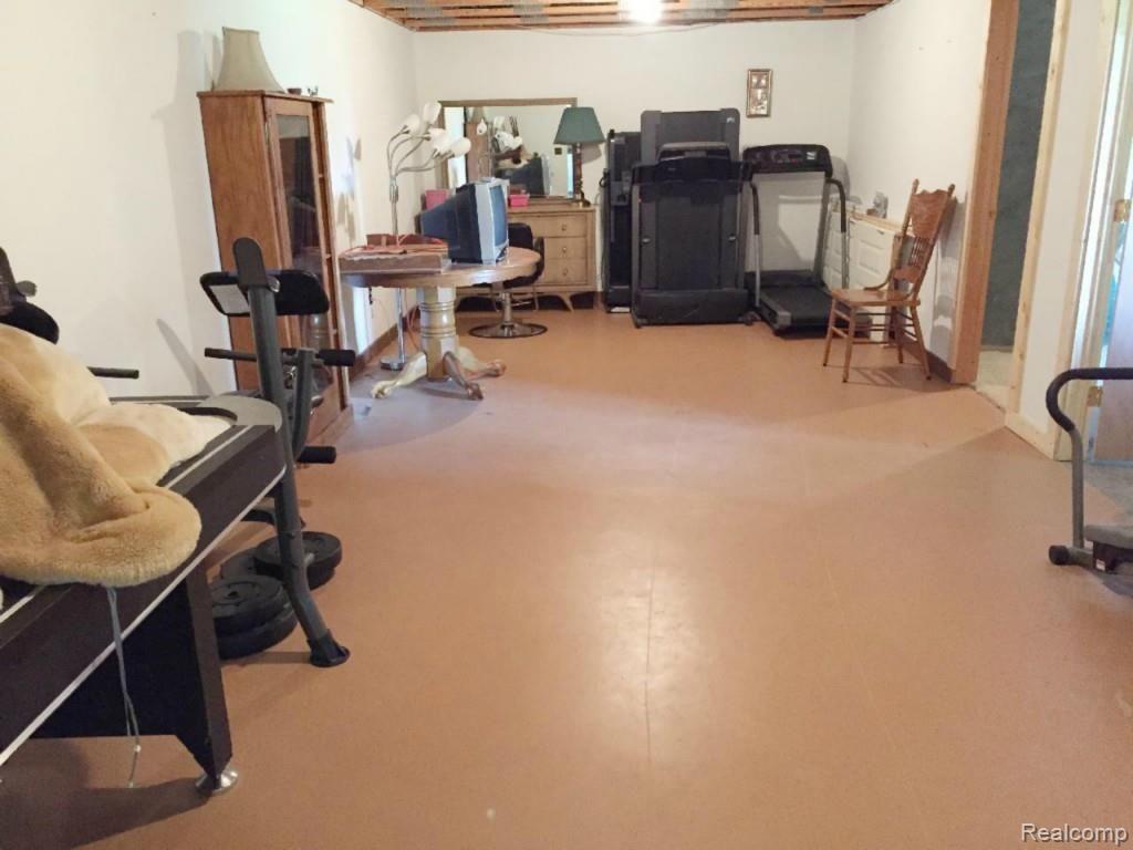 14410 Foley Road Capac, MI 48014 - Photo 19 of 25 LL rec room IMG_0641.jpg
