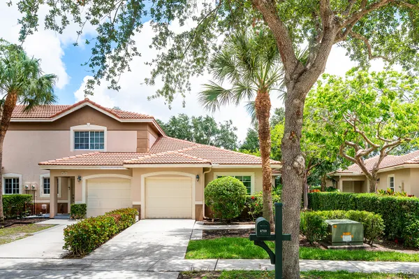 $2,800 | 6719 Old Farm Trail, Boynton Beach, FL 33437