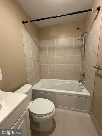 $2,800 | 10 Lafayette Lane, Cherry Hill, NJ 08003