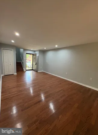 $2,800 | 10 Lafayette Lane, Cherry Hill, NJ 08003
