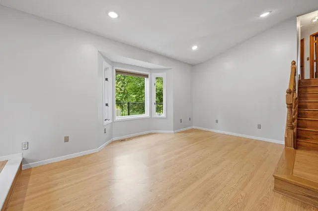 $2,700 | 1008 3rd Street Northeast, New Prague, MN 56071