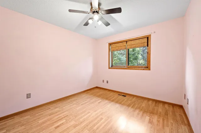 $2,700 | 1008 3rd Street Northeast, New Prague, MN 56071