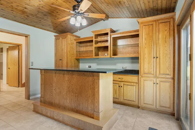 $2,700 | 1008 3rd Street Northeast, New Prague, MN 56071