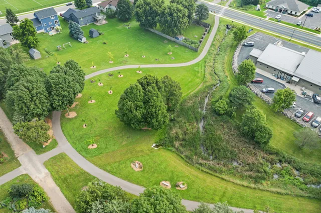 $2,700 | 1008 3rd Street Northeast, New Prague, MN 56071