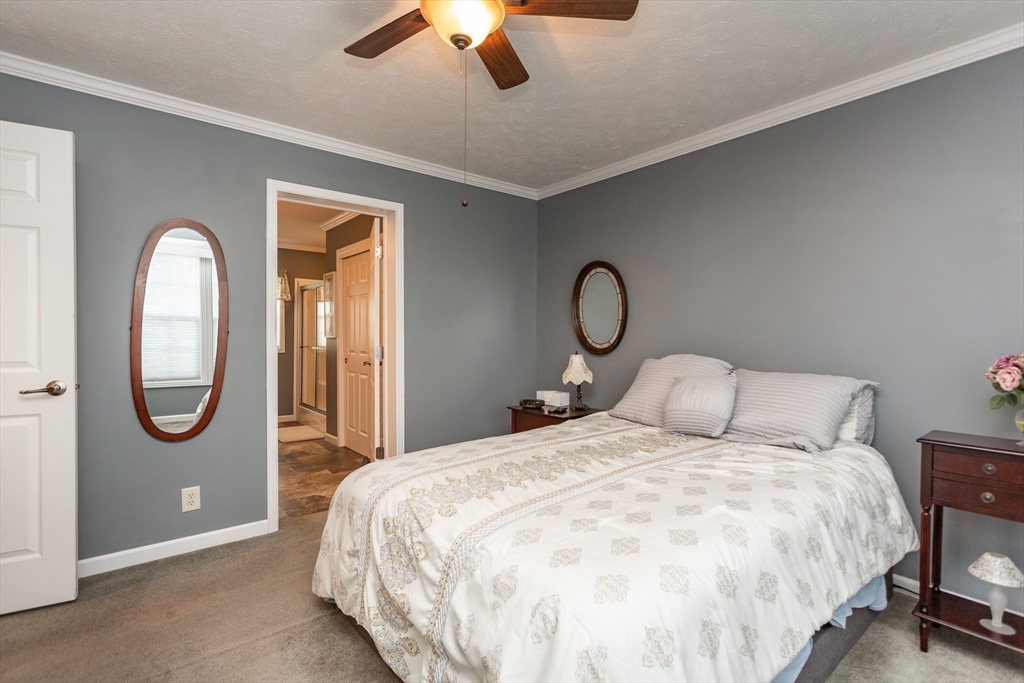 37 Bluejay Street Tiverton, RI 02878 - Photo 15 of 24