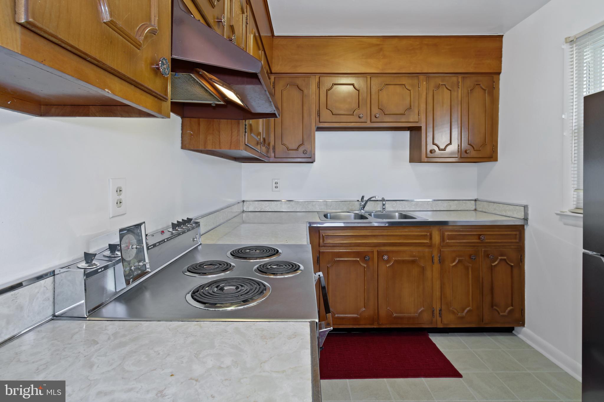27280 Three Notch Road Mechanicsville, MD 20659 - Photo 16 of 22 Upstairs Kitchen
