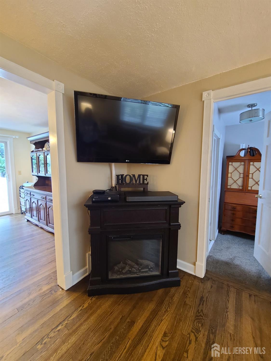 235 Maple Avenue Dunellen, NJ 08812 - Photo 15 of 27