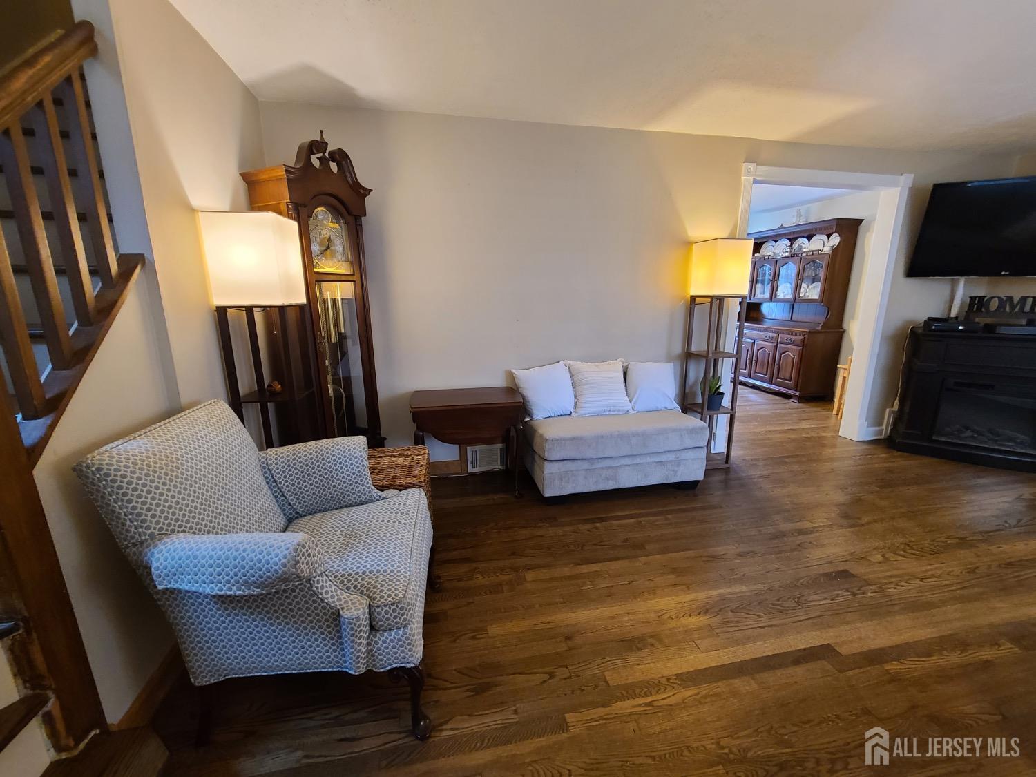 235 Maple Avenue Dunellen, NJ 08812 - Photo 7 of 27