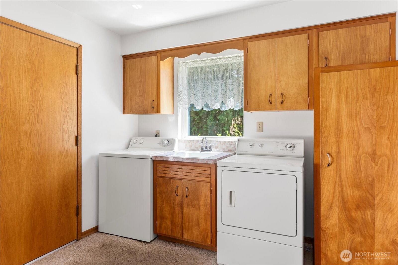 1420 Olympic Avenue Edmonds, WA 98020 - Photo 31 of 40