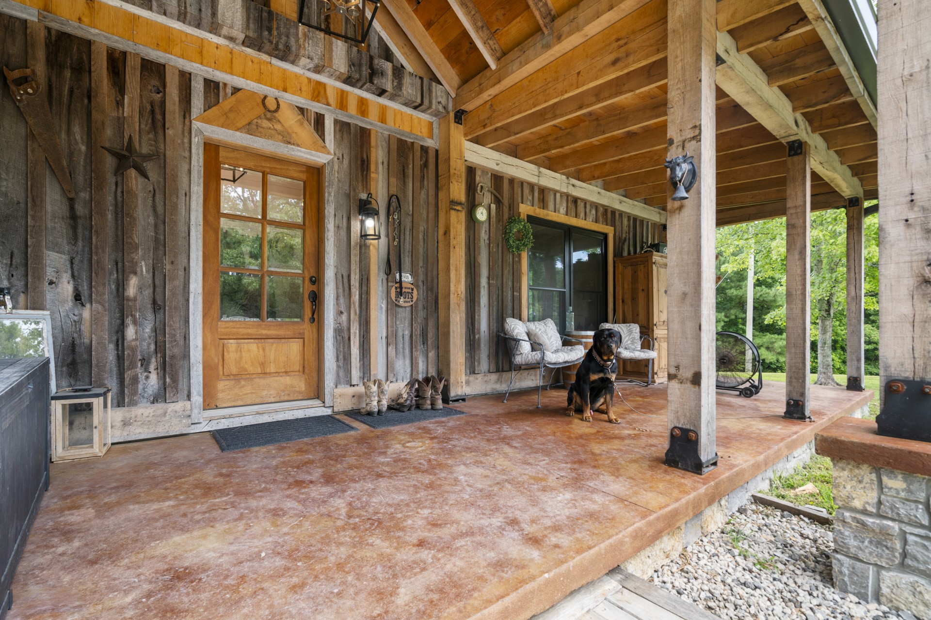 5656 Walter King Road Franklin, TN 37064 - Photo 17 of 36 a view of outdoor space with porch and livingroom