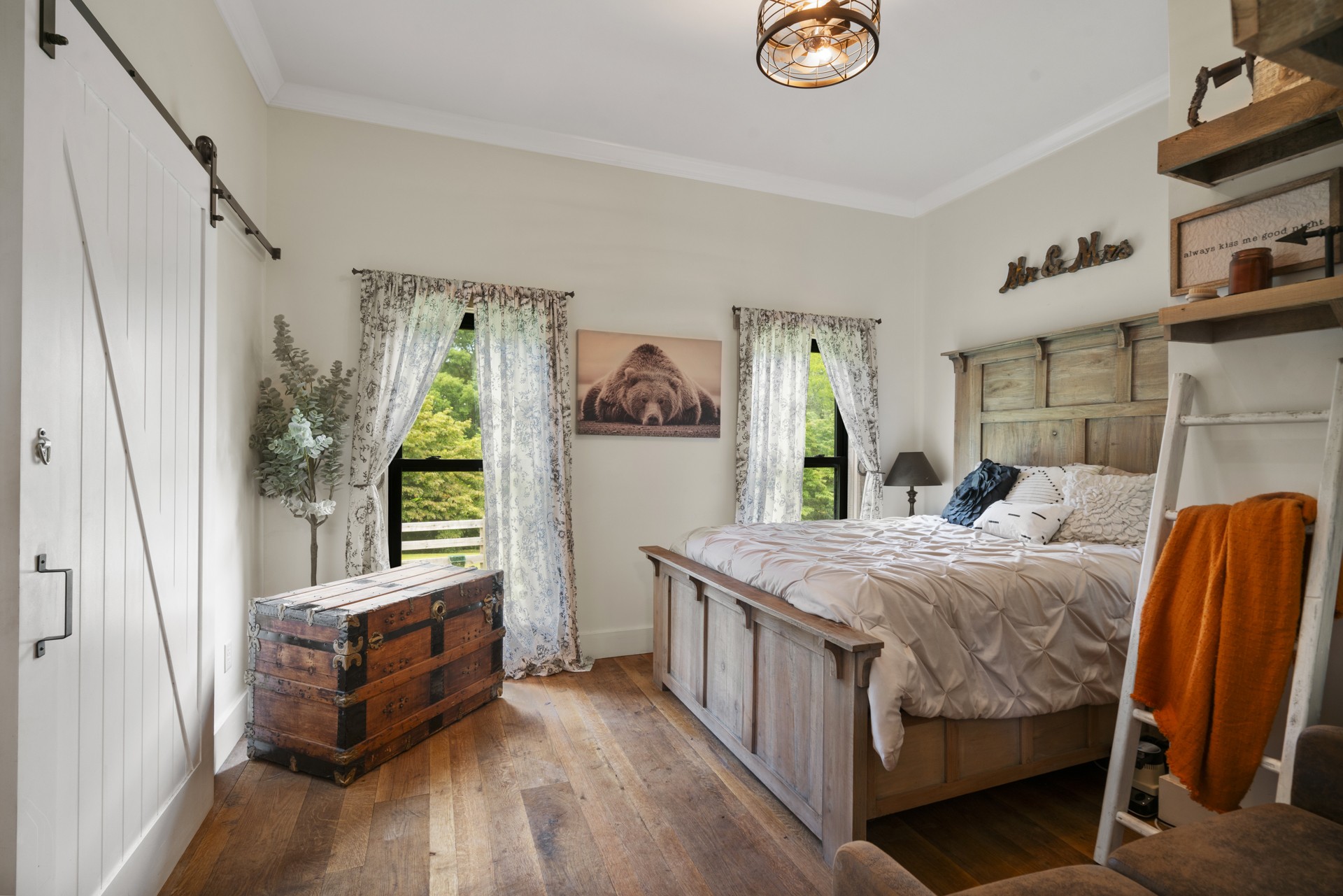 5656 Walter King Road Franklin, TN 37064 - Photo 22 of 36 a bedroom with a bed and a window