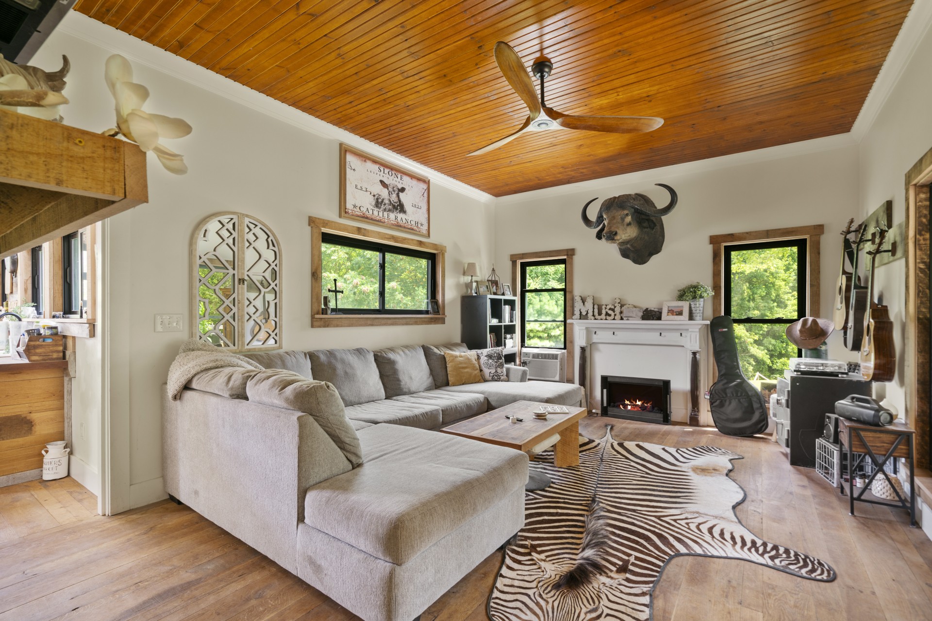 5656 Walter King Road Franklin, TN 37064 - Photo 25 of 36 a living room with furniture fireplace and a window