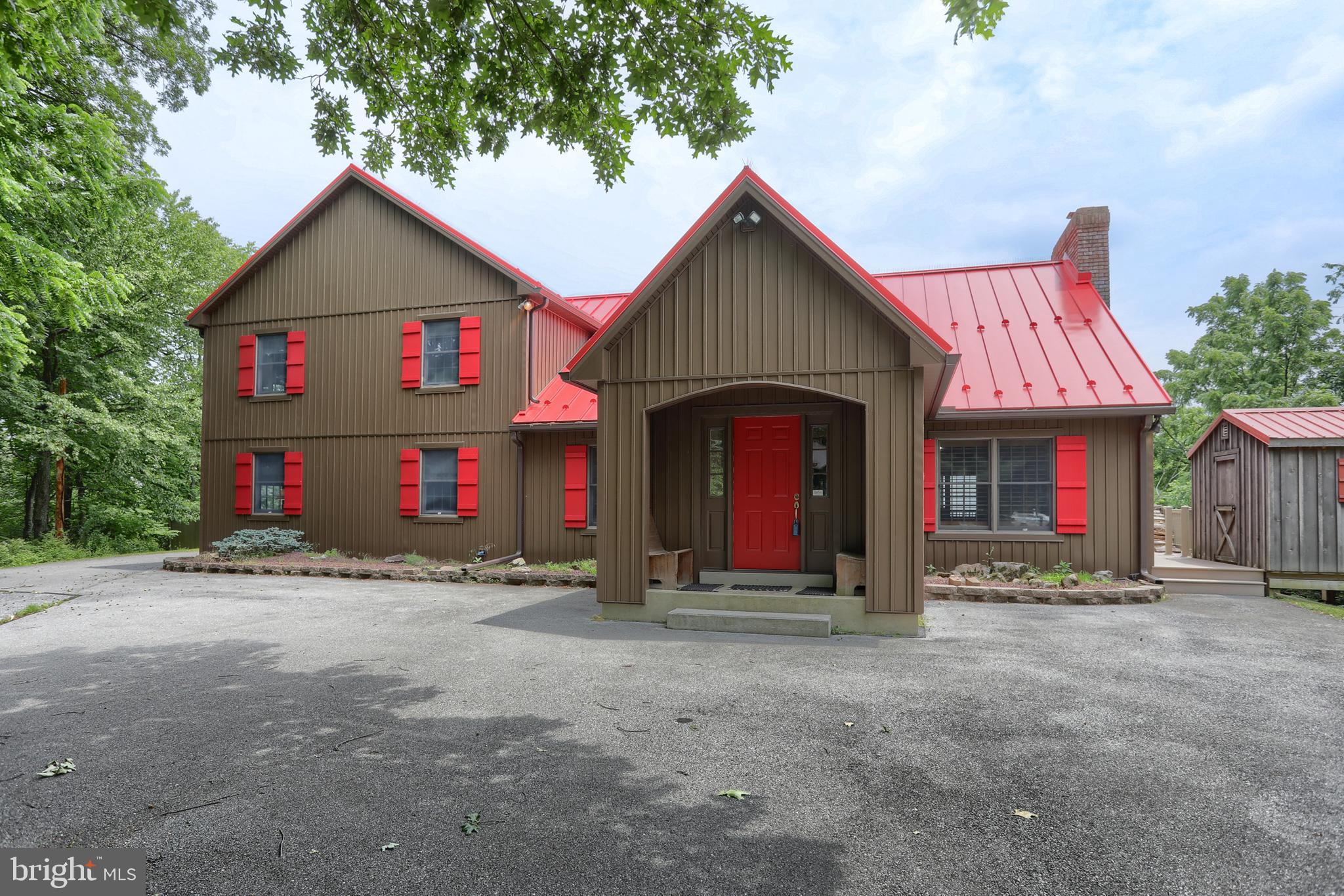 1285 Texter Mountain Road Reinholds, PA 17569 - Photo 7 of 102 Gallery Image 7