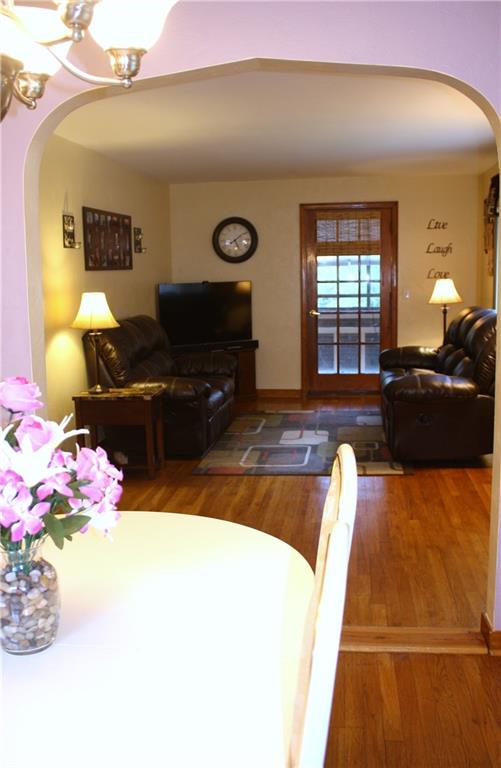104 Buckhill Road Pittsburgh, PA 15237 - Photo 8 of 21 Gallery Image 8