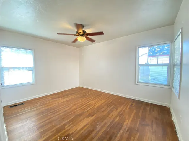 $2,700 | 939 East Colton Avenue, Redlands, CA 92374