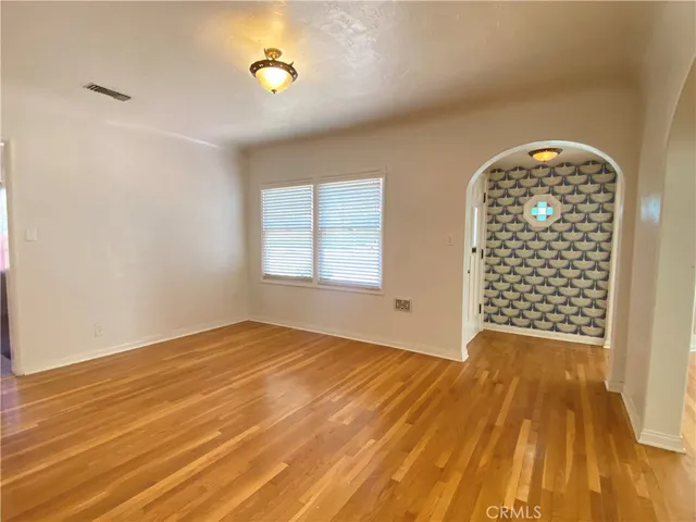 $2,700 | 939 East Colton Avenue, Redlands, CA 92374