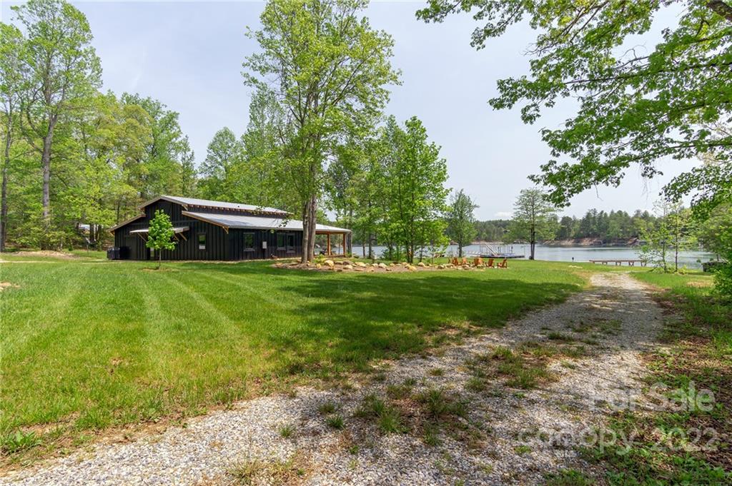 9520 Lake James Road Nebo, NC 28761 - Photo 34 of 44 Gallery Image 34
