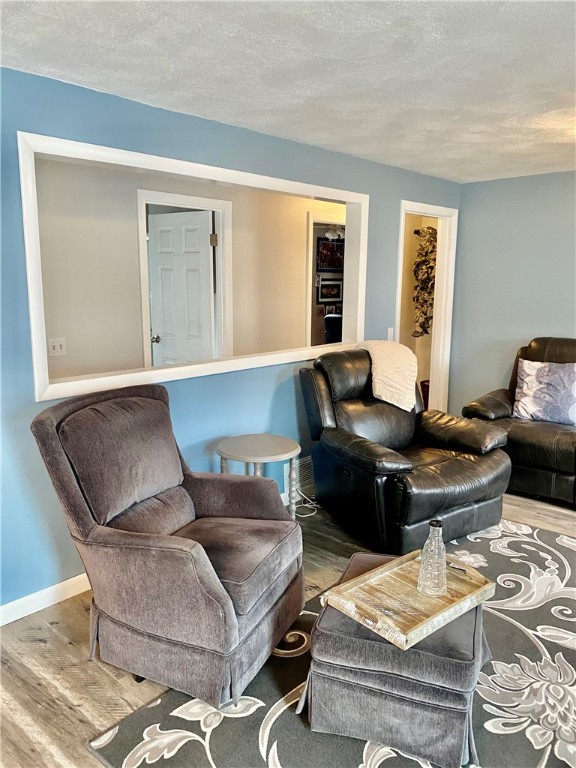 18 Rejane Street Coventry, RI 02816 - Photo 6 of 30 Gallery Image 6