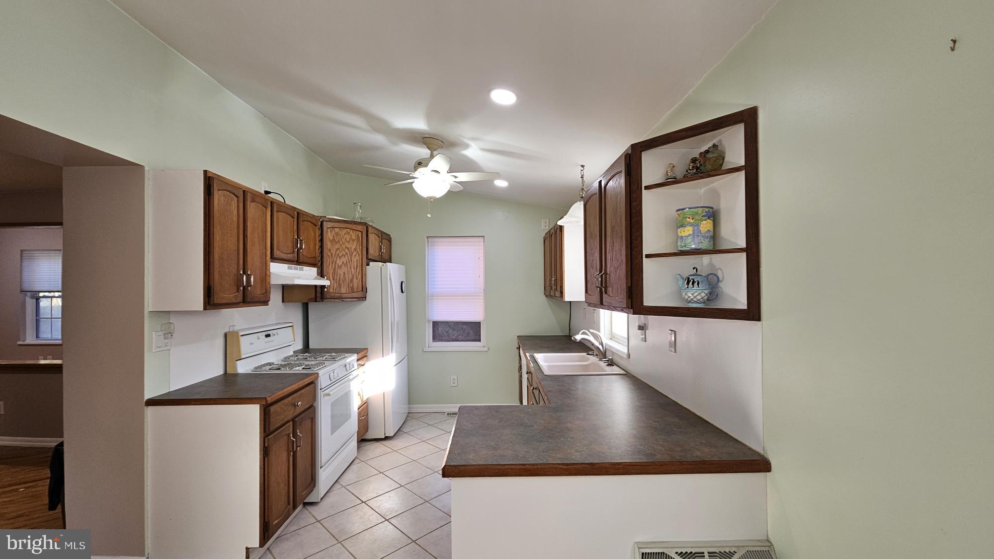 2 Willow Lane Wilmington, DE 19809 - Photo 11 of 31