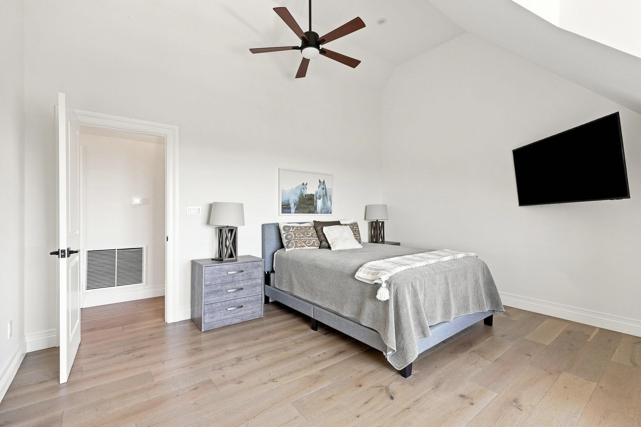 1157 Glenview Road Montecito, CA 93108 - Photo 58 of 96 71-web-or-mls-IMG_4593_with_tv