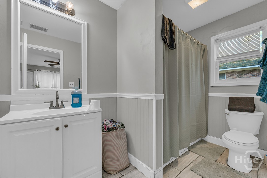185 Garnett Ridge Drive Athens, GA 30607 - Photo 15 of 21 Master Bathroom