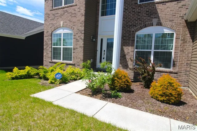 $2,795 | 117 Prairie Wind Drive, Wentzville, MO 63385