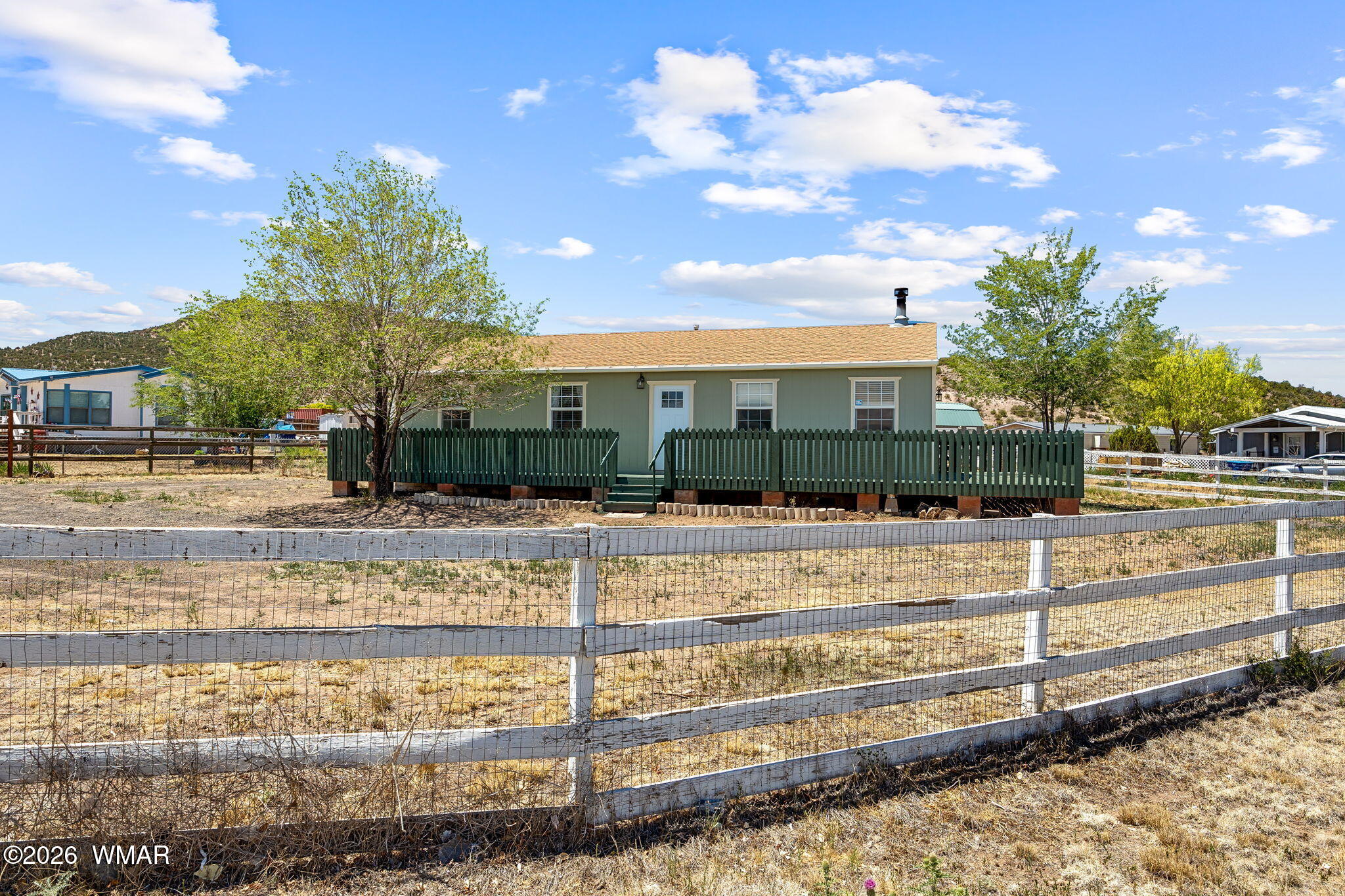 1825 East Aztec Avenue Eagar, AZ 85925 - Photo 2 of 32