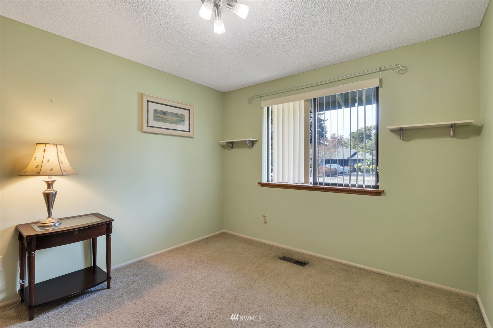 3613 Southwest 328th Street Federal Way, WA 98023 - Photo 11 of 25