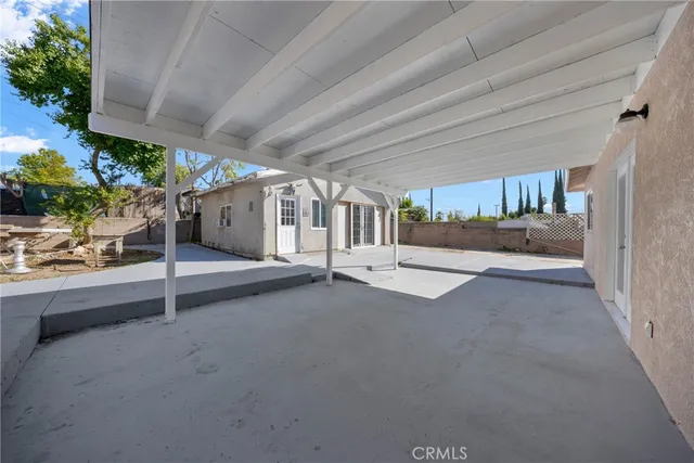 a view of a house with a garage