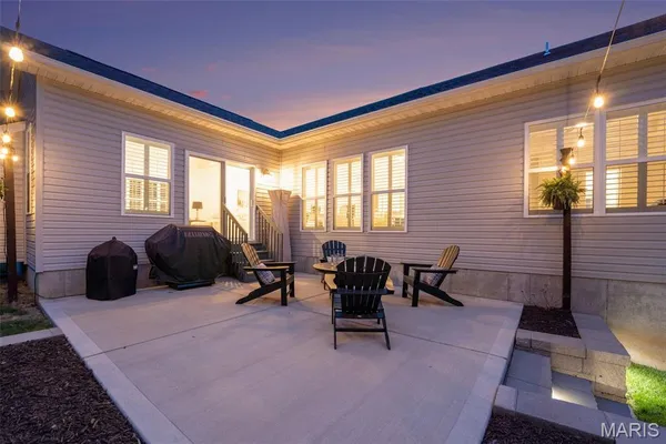 $675,000 | 1074 Bloomfield Drive, Eureka, MO 63025