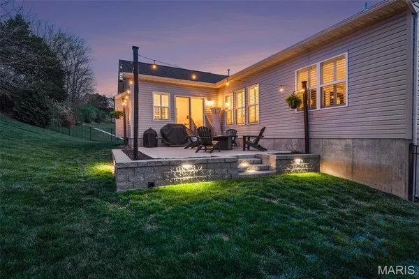 $675,000 | 1074 Bloomfield Drive, Eureka, MO 63025