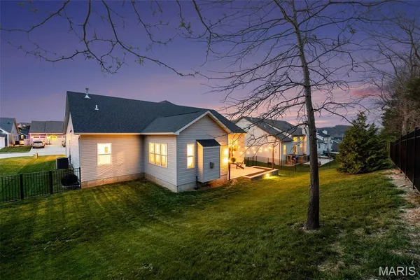 $675,000 | 1074 Bloomfield Drive, Eureka, MO 63025