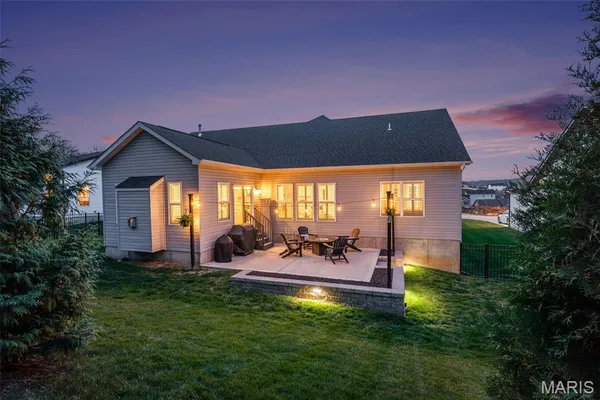 $675,000 | 1074 Bloomfield Drive, Eureka, MO 63025