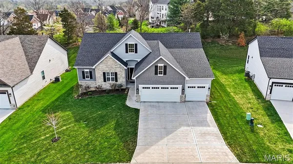 $675,000 | 1074 Bloomfield Drive, Eureka, MO 63025