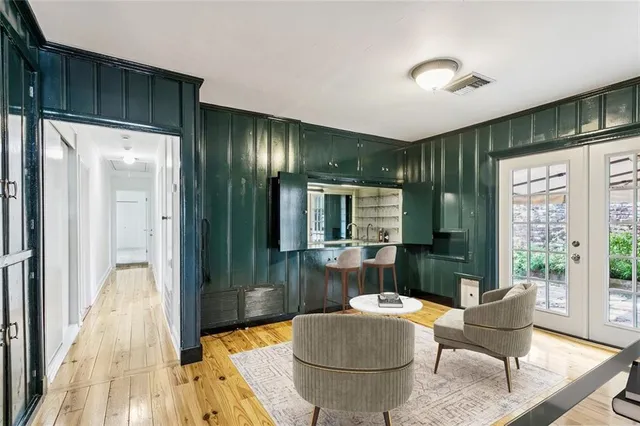 $3,600 | 201 Iona Street, Metairie, LA 70005