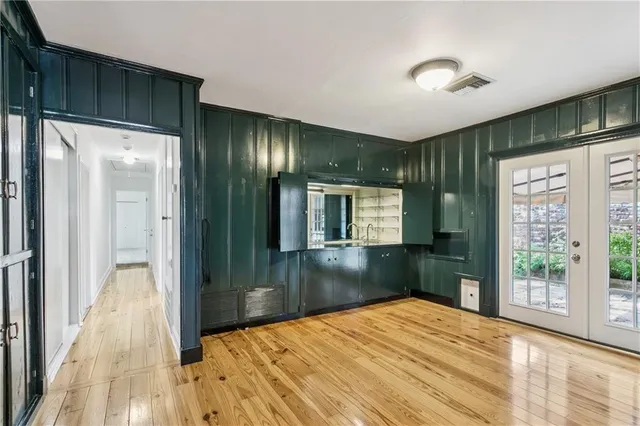 $3,600 | 201 Iona Street, Metairie, LA 70005