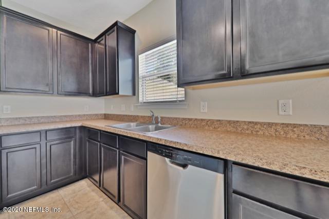 288 Amber Ridge Road Jacksonville, FL 32218 - Photo 10 of 30 573A0039 (1)