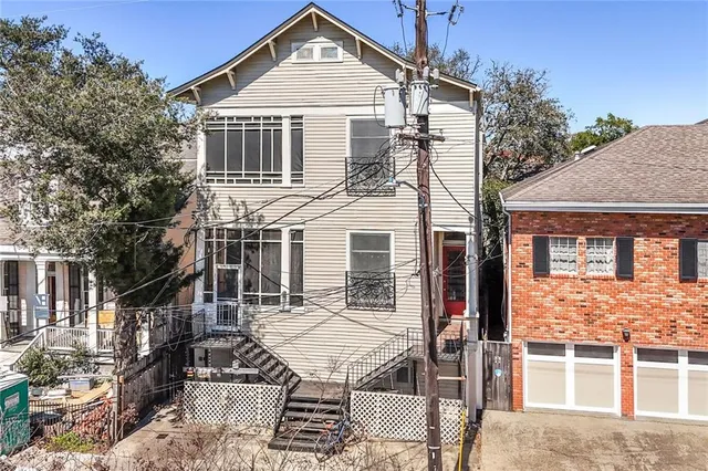 $1,950 | 4909 Carondelet Street, Unit 1/2, New Orleans, LA 70115