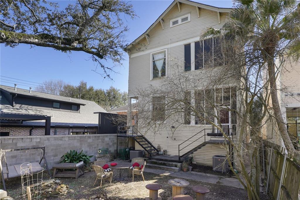 4909 Carondelet Street, Unit 1/2 New Orleans, LA 70115 - Photo 2 of 12