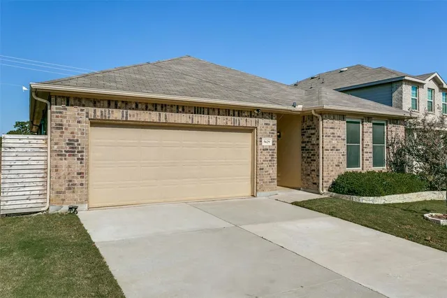 $399,000 | 5629 Sea Cove Lane, Denton, TX 76208