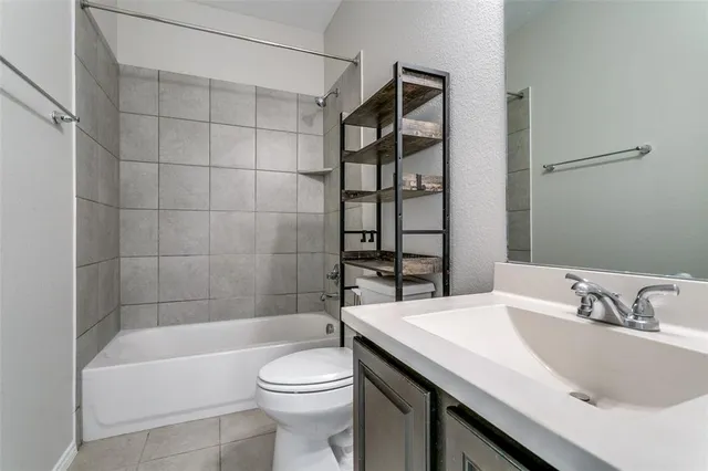 $399,000 | 5629 Sea Cove Lane, Denton, TX 76208