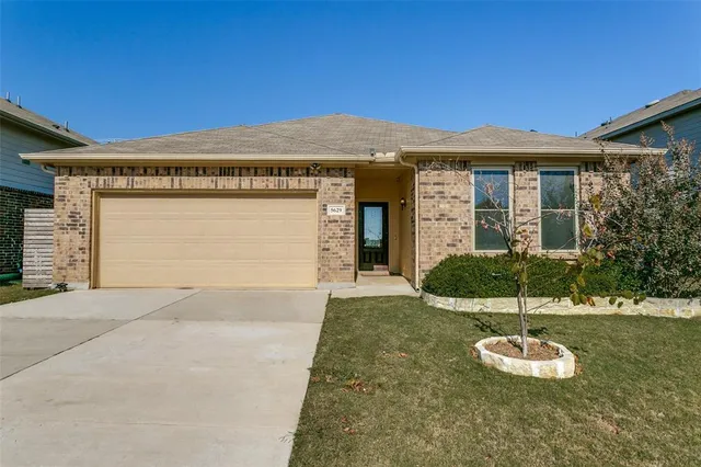 $399,000 | 5629 Sea Cove Lane, Denton, TX 76208