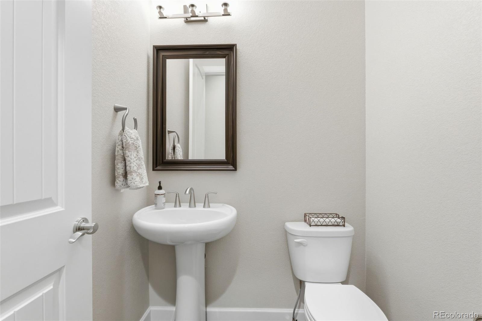 8056 Monarch Road Larkspur, CO 80118 - Photo 23 of 49