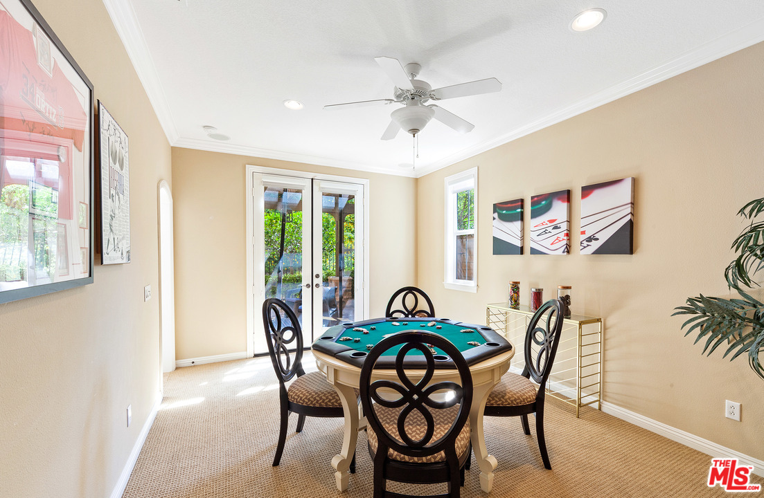 142 Treehouse Irvine, CA 92603 - Photo 13 of 36