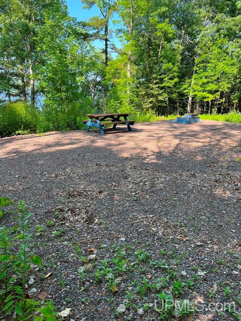 N11030 East Shore Road Bergland, MI 49910 - Photo 5 of 9 Gallery Image 5